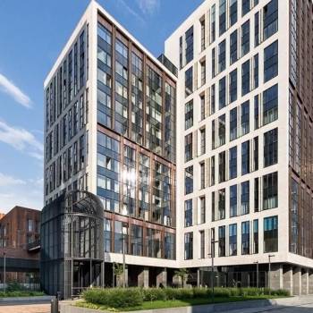 Продается 1-комнатная квартира, 120 м²