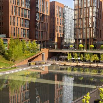 Продается 1-комнатная квартира, 120 м²