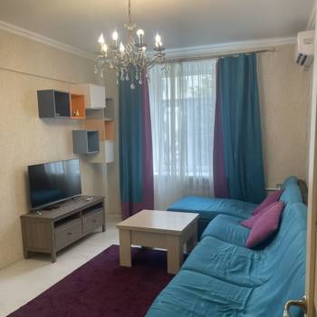 Сдается Многокомнатная квартира, 90 м²