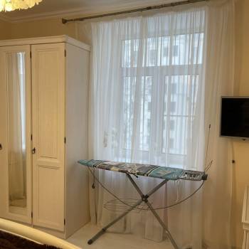 Сдается Многокомнатная квартира, 90 м²