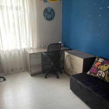 Сдается Многокомнатная квартира, 90 м²