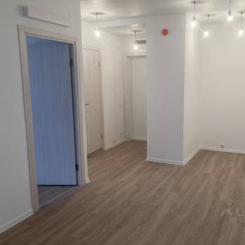 Продается 1-комнатная квартира, 31,8 м²