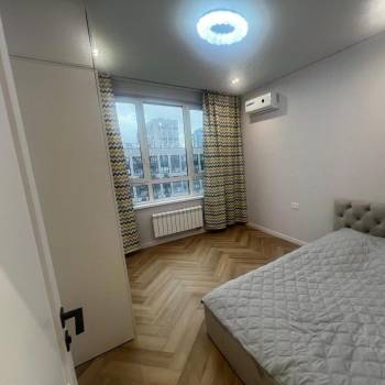 Сдается Многокомнатная квартира, 60 м²