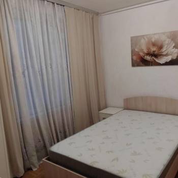 Сдается Многокомнатная квартира, 60 м²