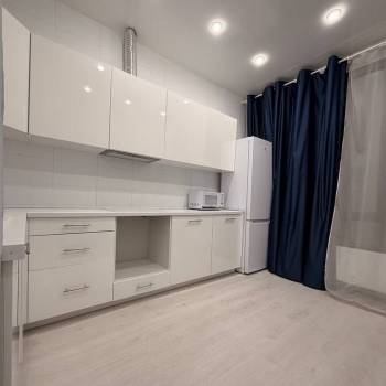 Продается 1-комнатная квартира, 39,7 м²