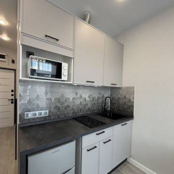 Продается 1-комнатная квартира, 17 м²
