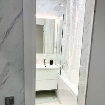 Сдается 1-комнатная квартира, 42 м²