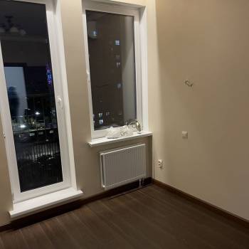 Продается 1-комнатная квартира, 37 м²