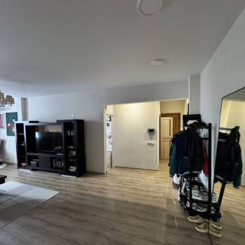 Продается 3-х комнатная квартира, 82 м²