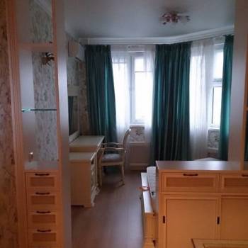 Сдается 1-комнатная квартира, 43 м²