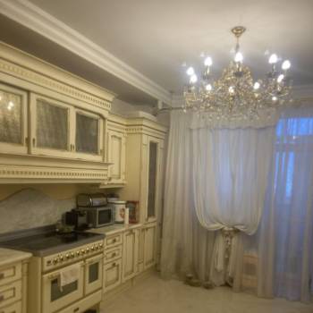 Сдается Комната, 270 м²