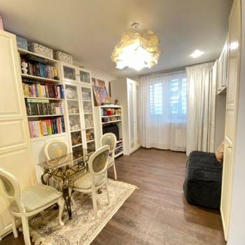 Продается 1-комнатная квартира, 39,9 м²