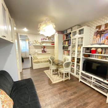 Продается 1-комнатная квартира, 39,9 м²