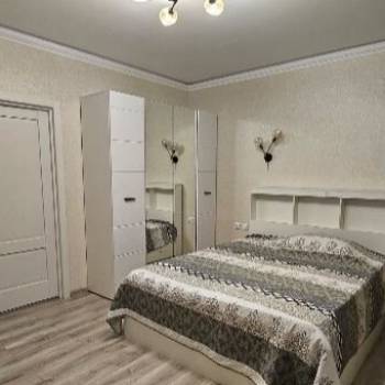 Сдается 2-х комнатная квартира, 72 м²