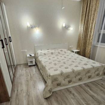 Сдается 2-х комнатная квартира, 72 м²