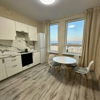 Сдается 2-х комнатная квартира, 55 м²