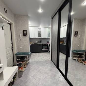 Продается 1-комнатная квартира, 43,2 м²