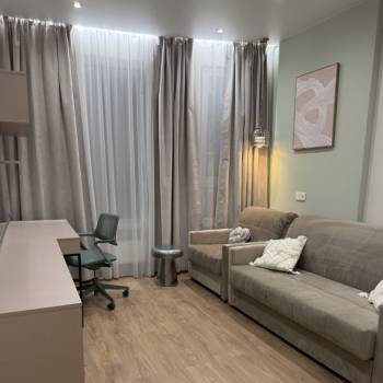 Сдается 1-комнатная квартира, 42 м²