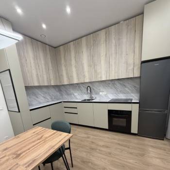 Сдается 1-комнатная квартира, 42 м²