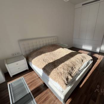 Продается 2-х комнатная квартира, 54 м²