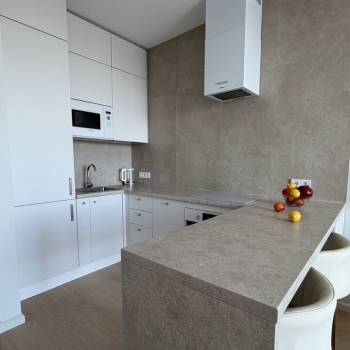 Сдается 1-комнатная квартира, 45 м²