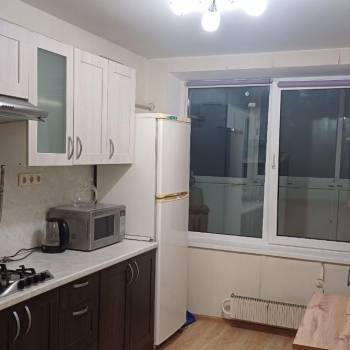 Сдается 1-комнатная квартира, 35 м²