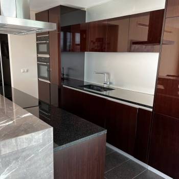 Сдается 2-х комнатная квартира, 91 м²