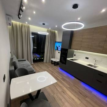 Сдается 1-комнатная квартира, 43 м²