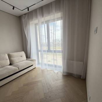 Продается 1-комнатная квартира, 38 м²