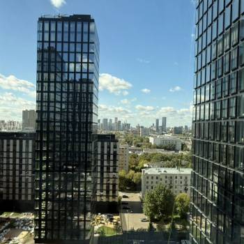 Продается 1-комнатная квартира, 58 м²