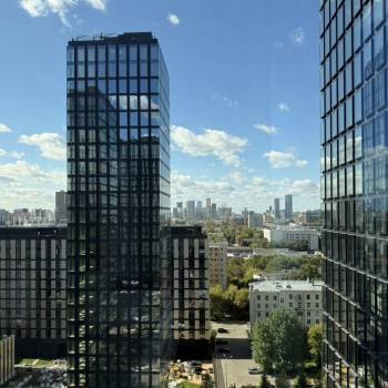 Продается 1-комнатная квартира, 58 м²