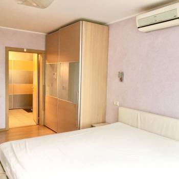 Сдается 2-х комнатная квартира, 81 м²