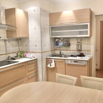 Сдается 2-х комнатная квартира, 81 м²