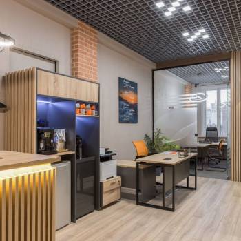 Сдается Нежилое помещение, 174 м²