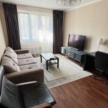 Сдается 2-х комнатная квартира, 56,4 м²