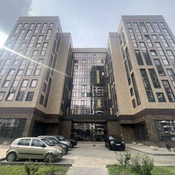 Продается 1-комнатная квартира, 32 м²