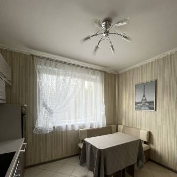 Сдается Многокомнатная квартира, 75,6 м²