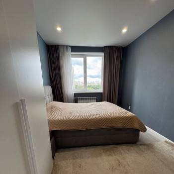 Продается 2-х комнатная квартира, 56 м²