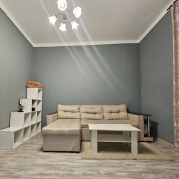 Сдается 2-х комнатная квартира, 50 м²