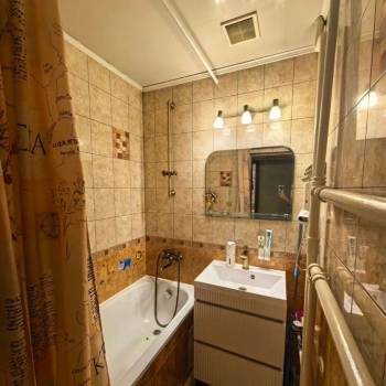 Продается 2-х комнатная квартира, 53 м²
