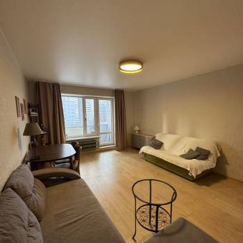 Сдается 1-комнатная квартира, 35 м²