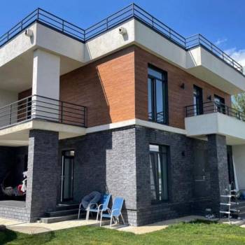 Продается Дом, 172 м²