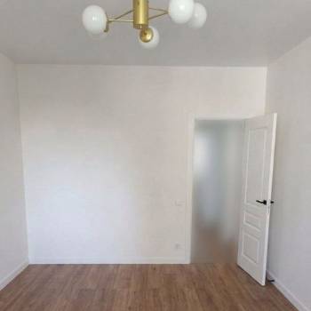 Продается 1-комнатная квартира, 43,1 м²