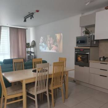Продается Многокомнатная квартира, 92,6 м²