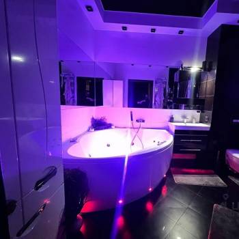 Сдается 2-х комнатная квартира, 60 м²