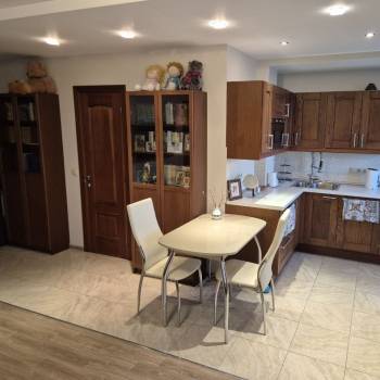 Продается 1-комнатная квартира, 36 м²