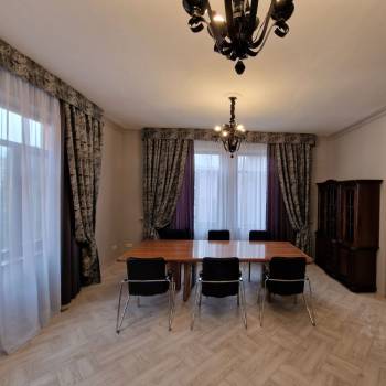 Сдается Дом, 250 м²