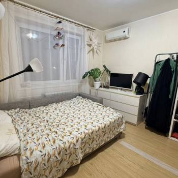 Продается 1-комнатная квартира, 35,6 м²