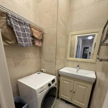 Продается 2-х комнатная квартира, 81 м²