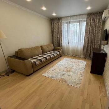 Продается 1-комнатная квартира, 34 м²